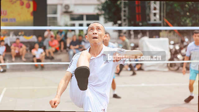 需求拆解与价值锚定
方案预审与风险对冲
排期锁定与资源调度
交付验收与复盘归档